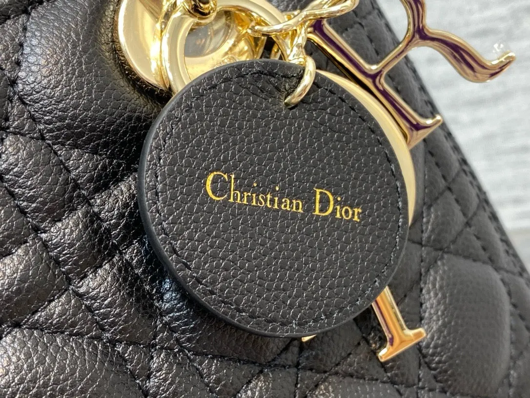 DR331 Medium Lady Dior Bag / HIGHEST QUALITY VERSION / 9.5 x 8 x 4.5 inches