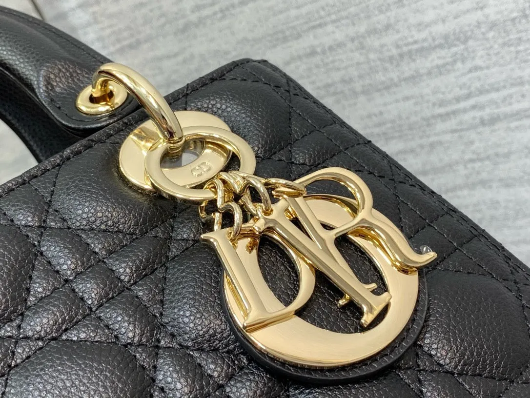 DR331 Medium Lady Dior Bag / HIGHEST QUALITY VERSION / 9.5 x 8 x 4.5 inches