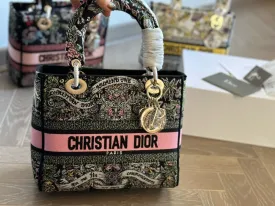 DR482 Medium Lady D-Lite Bag / 9.5 x 8 x 4.5 inches