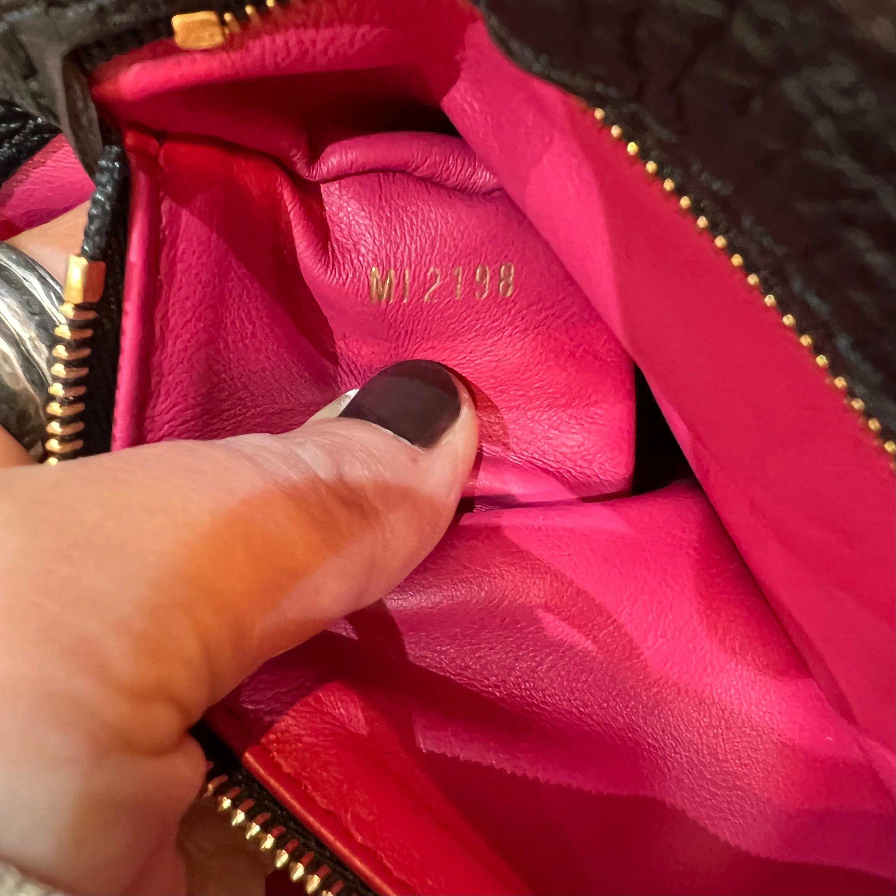 Louis Vuitton Capucines BB