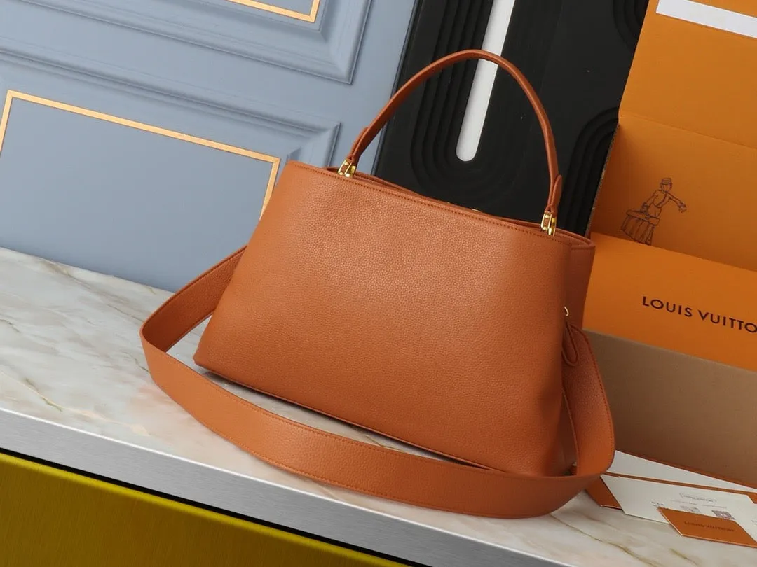 LV Capucines GM Souple Handbag