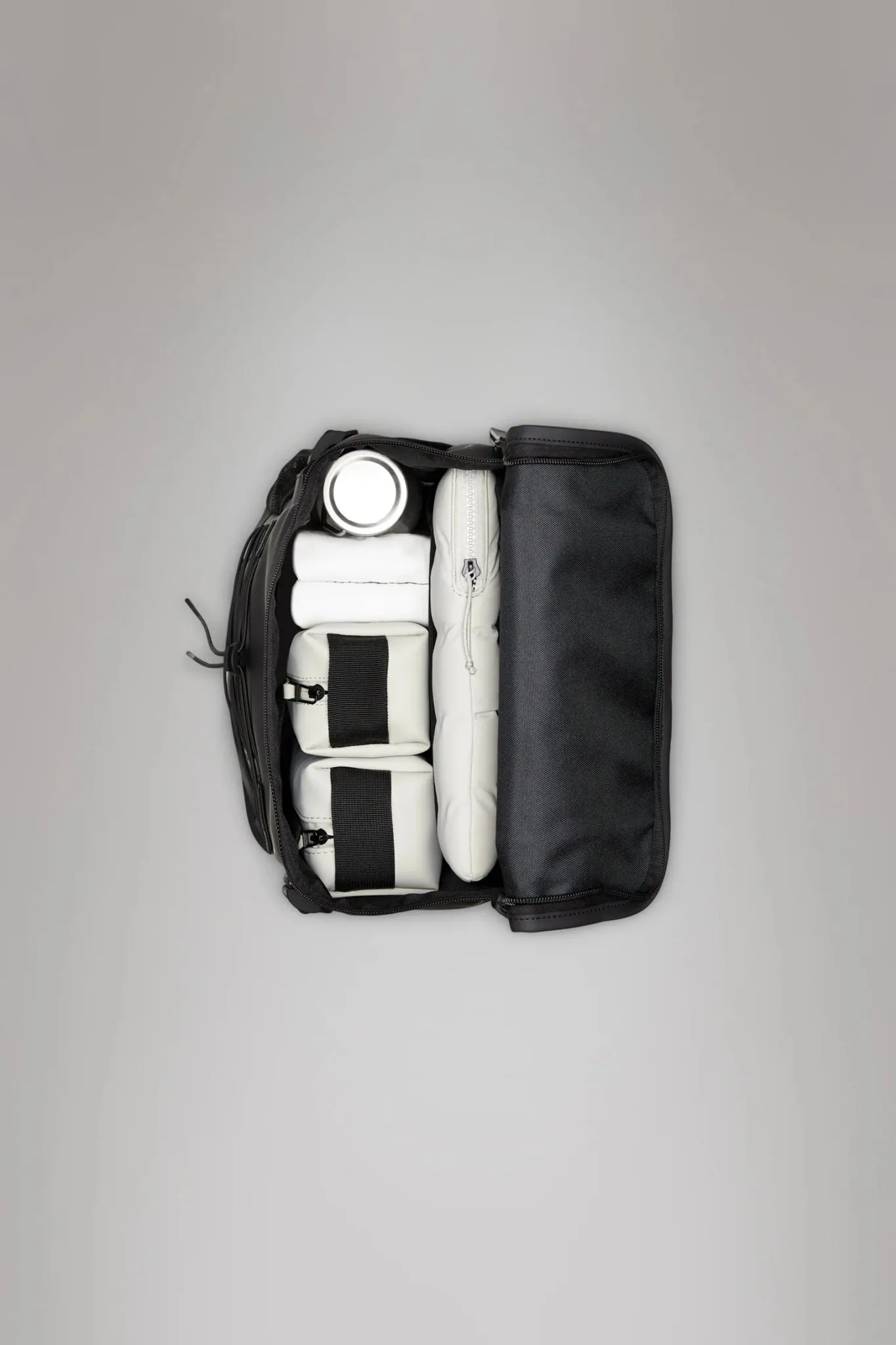 RAINS TRAIL Mountaineer Bag W3