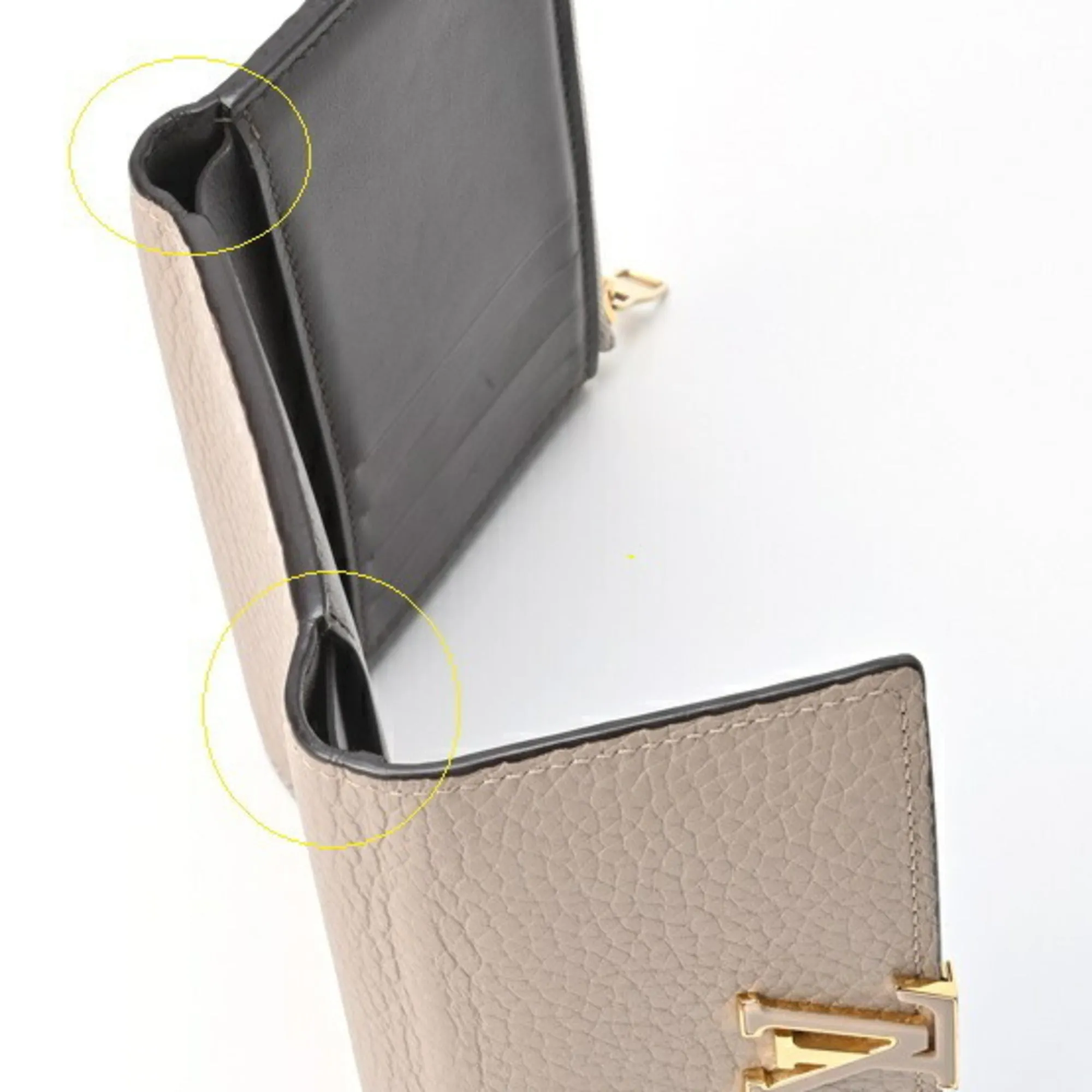 Trendy Inspired Louis Vuitton Portefeuille Capucines Wallet M62159 Galle